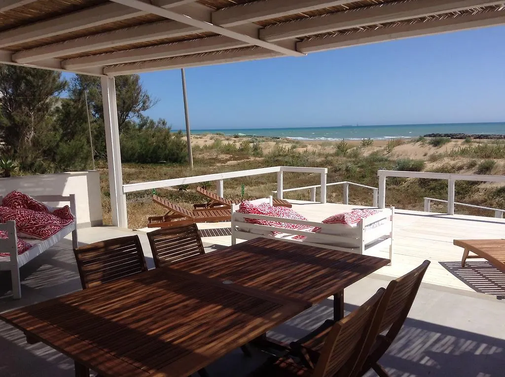 Villa Unica Terrazzo Sul Mare ドンナルカタ